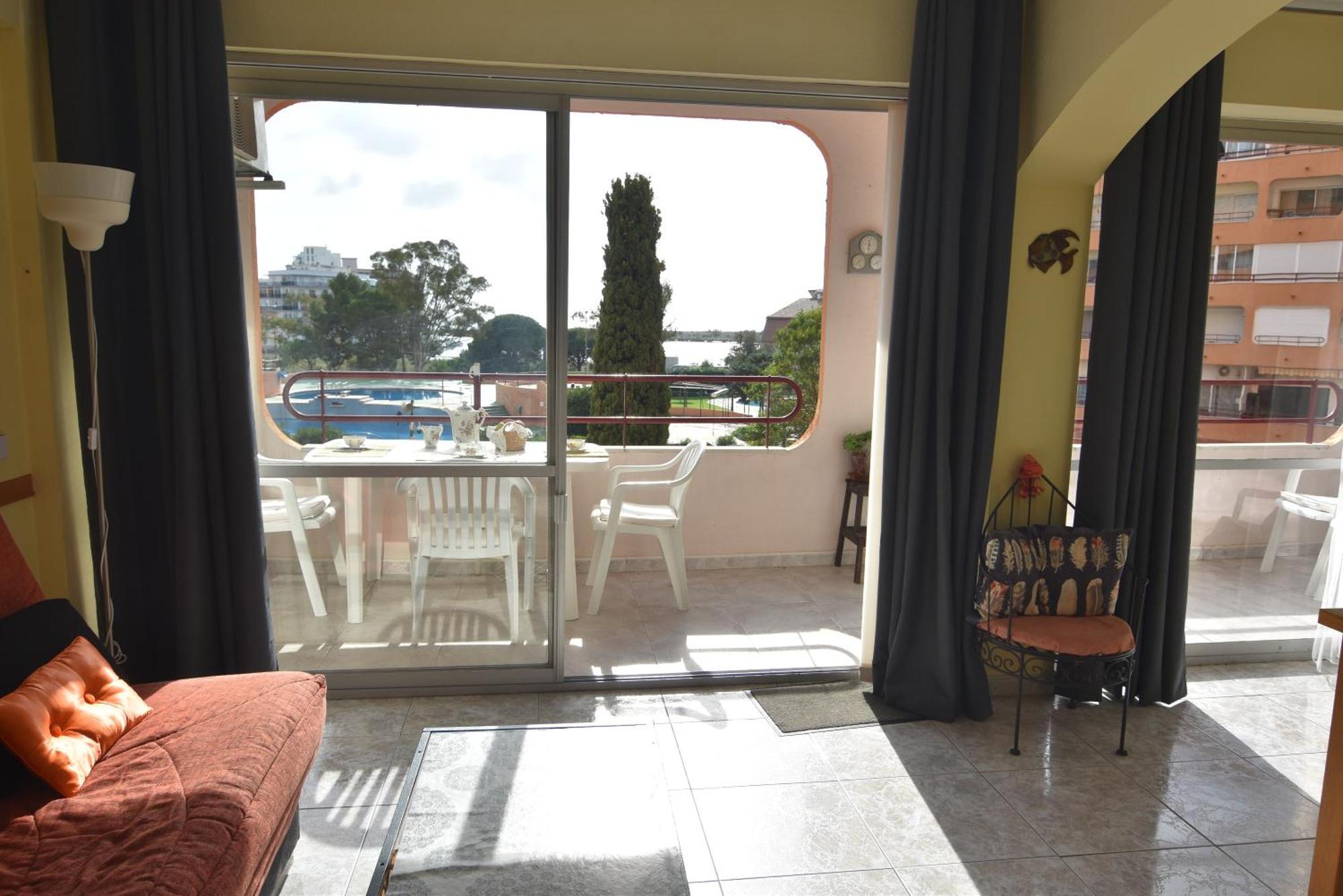 Rnet - 600 Tramuntana 01-23 Roses